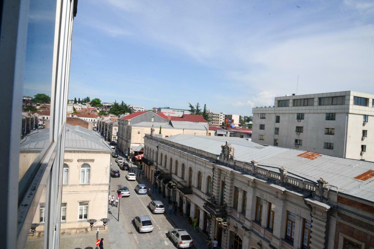 Anastasia Apartment Kutaisi Exterior photo